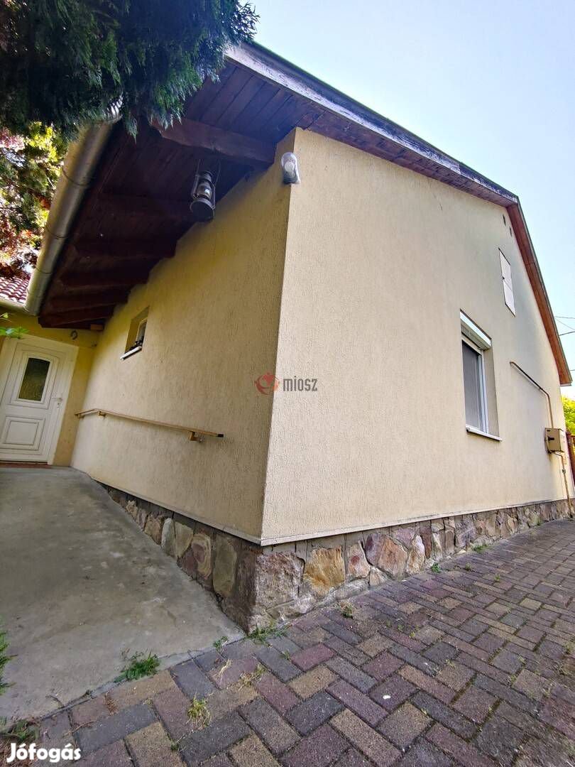Eladó ház, Szeged Kecskés István-telep, 64500000 Ft, 65 nm