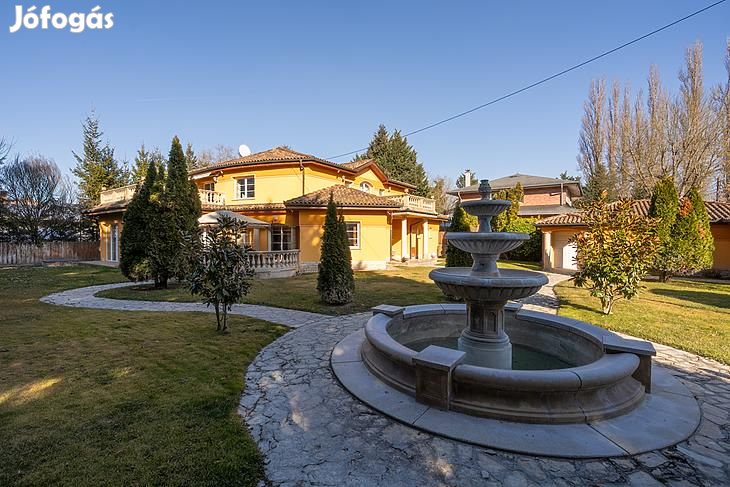 Eladó ház - Budapest III. kerület, Csillaghegy