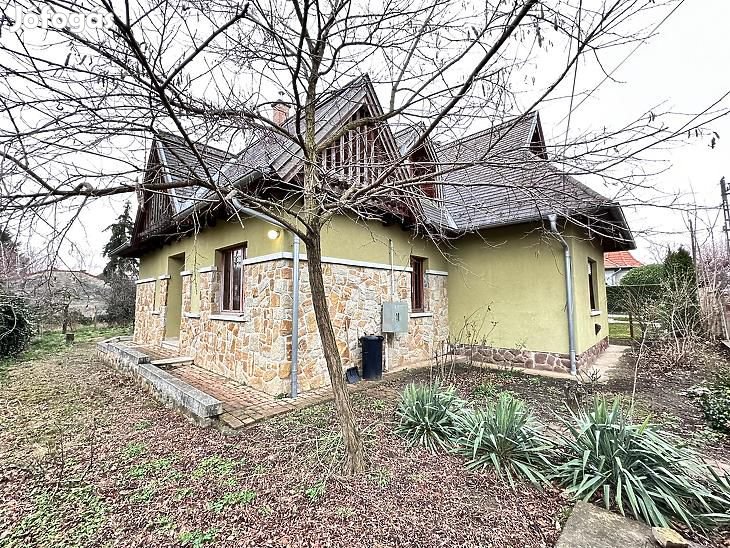 Eladó ház - Budapest XVI. kerület, Sashalom
