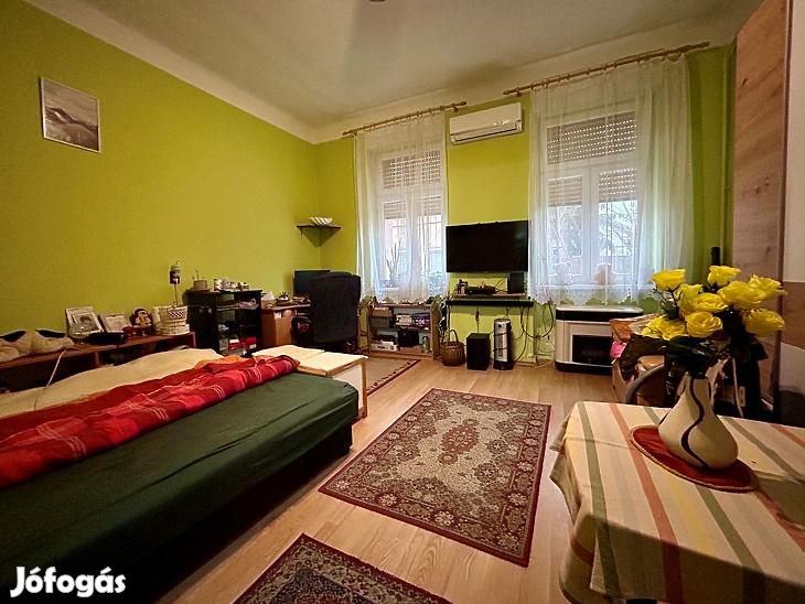 Eladó ház - Budapest XX. kerület, Erzsébetfalva