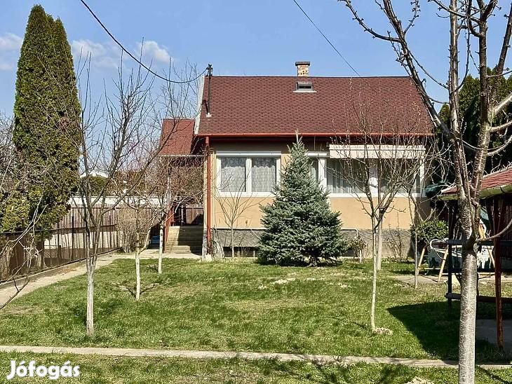 Eladó ház - Dunakeszi