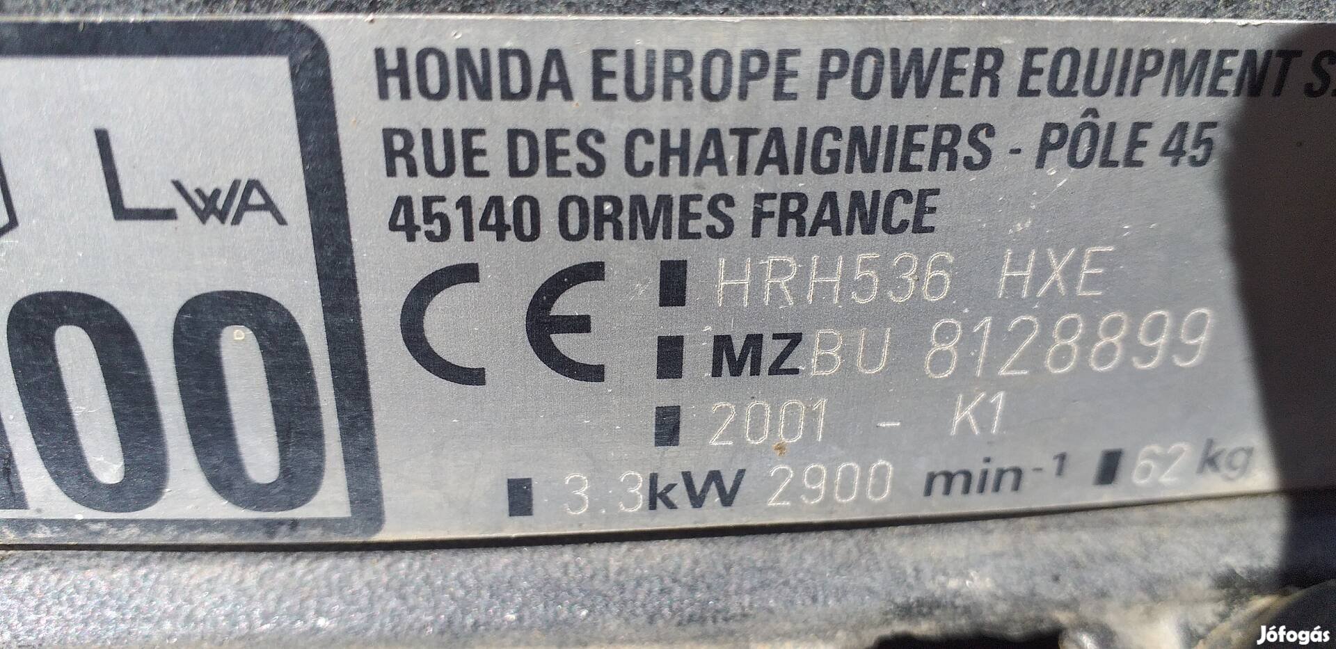 Eladó honda ipari fűnyíró, hiányos