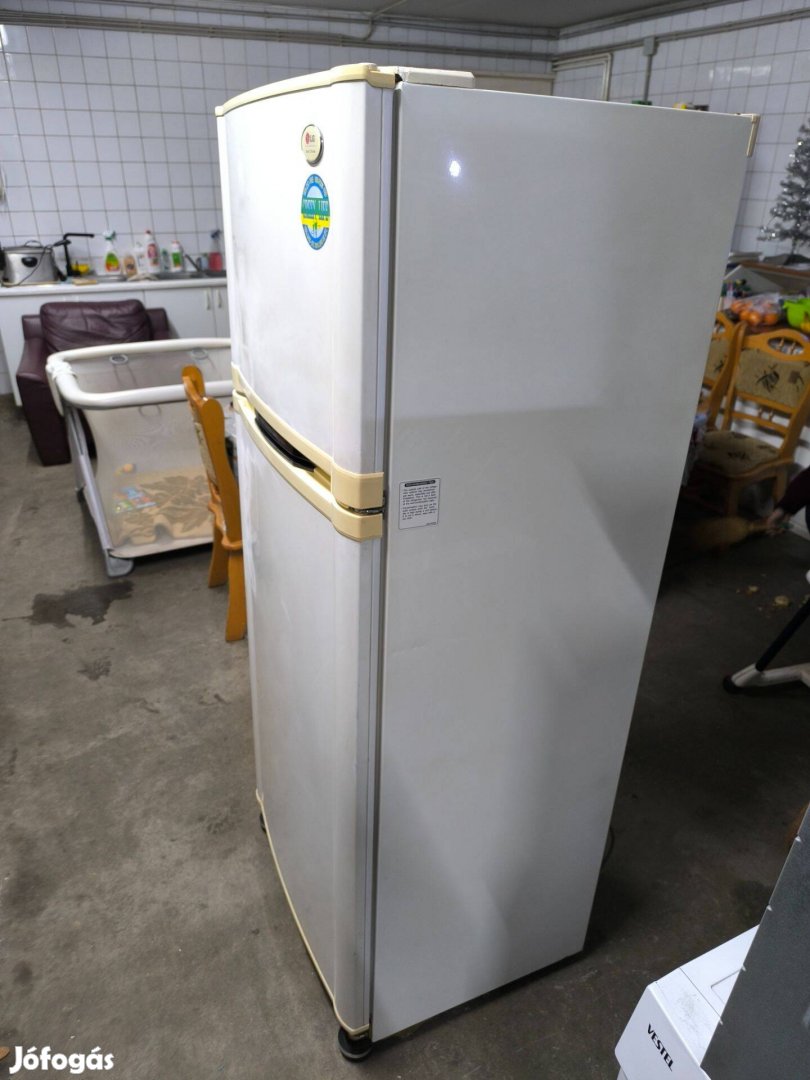 Eladó hűtő kombi Nagy.LG