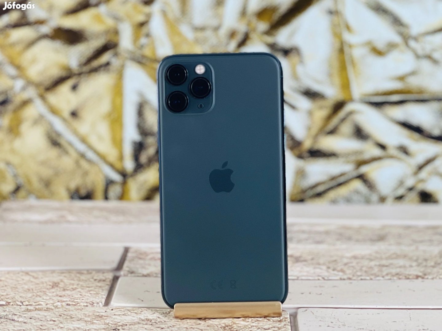 Eladó iPhone 11 Pro 256 GB Midnight Green szép állapotú - 12 HÓ