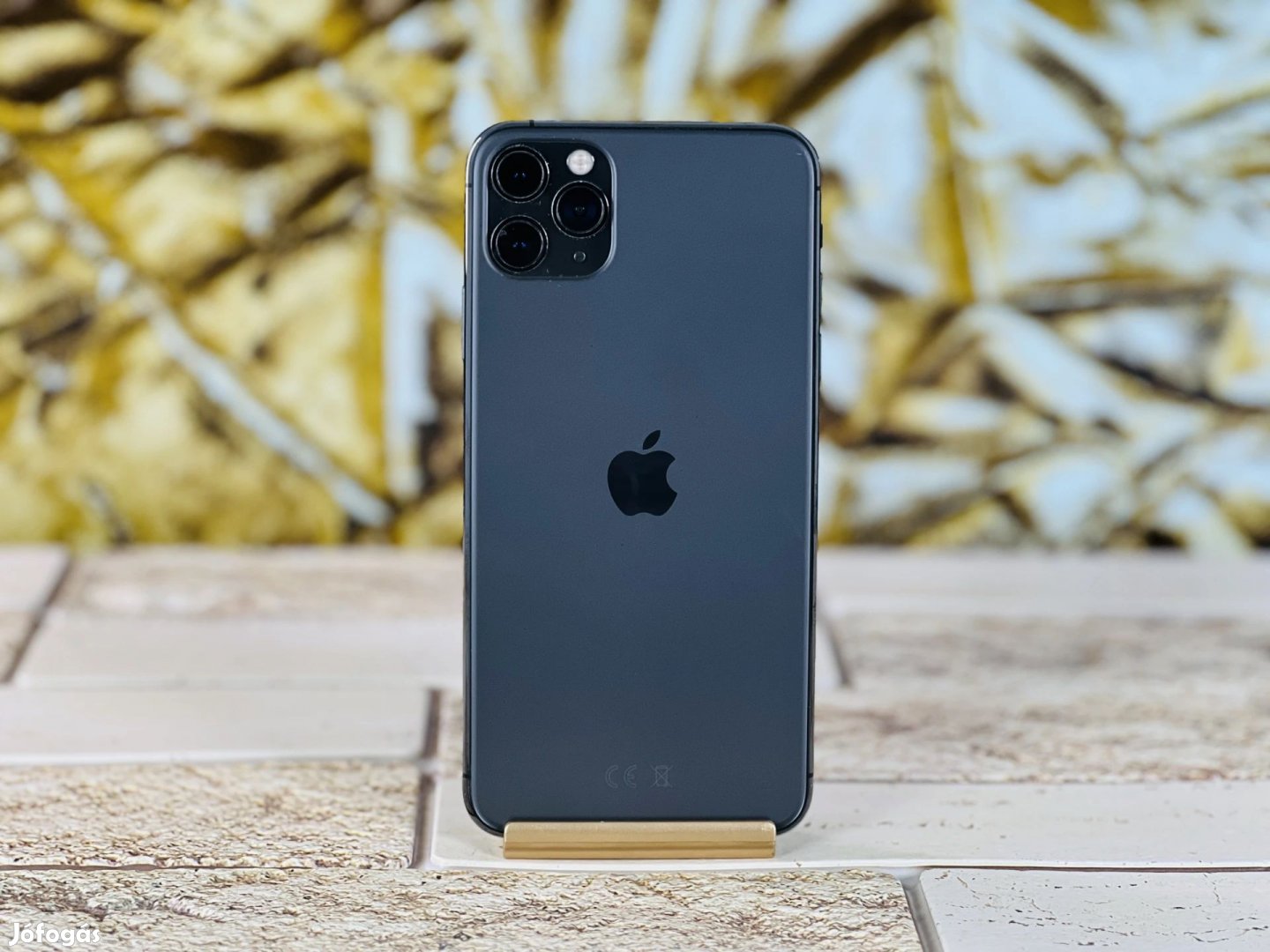 Eladó iPhone 11 Pro Max 64 GB Space Gray szép állapotú - 12 HÓ