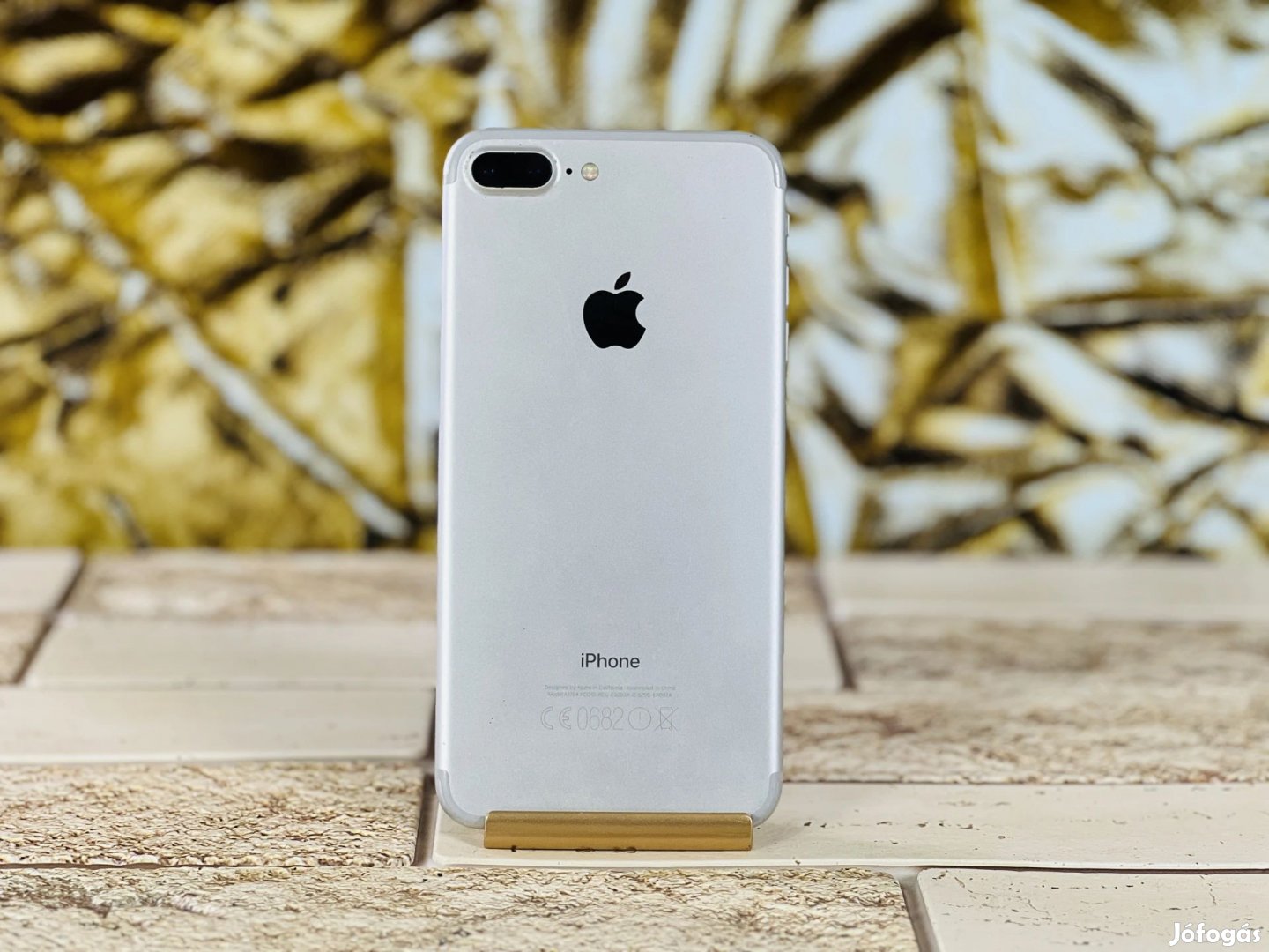 Eladó iPhone 7 Plus 128 GB Silver 100% akku, szép állapotú - 12 HÓ