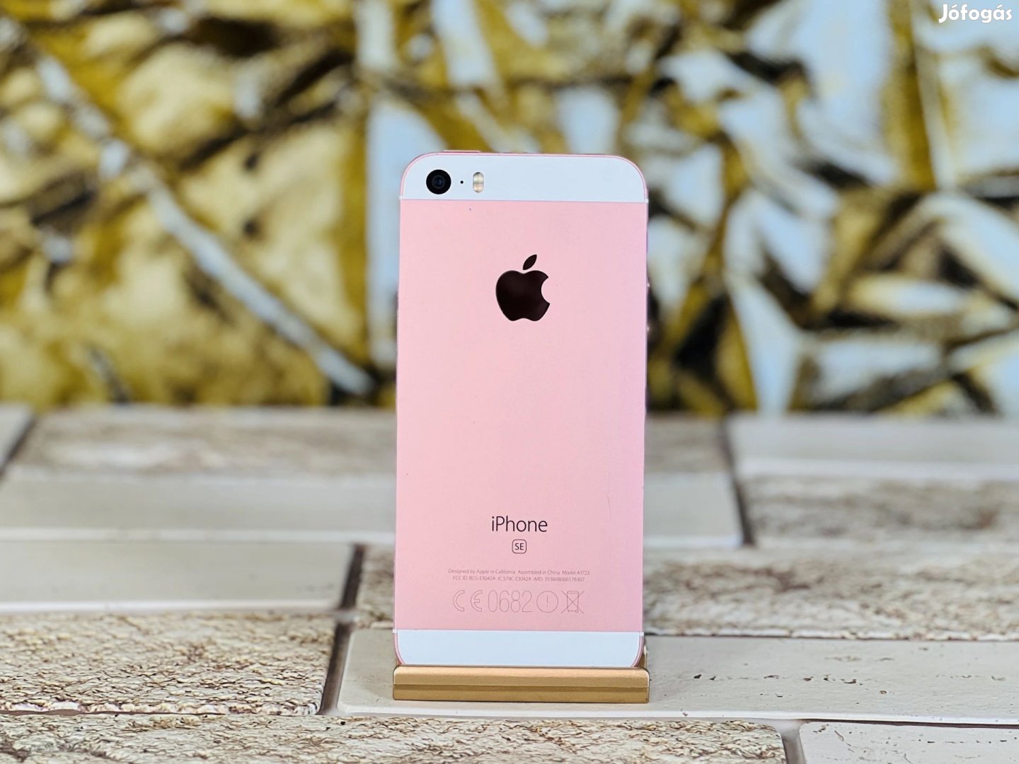 Eladó iPhone SE (2016) 16 GB Rose Gold szép állapotú - 12 HÓ GARANCIA