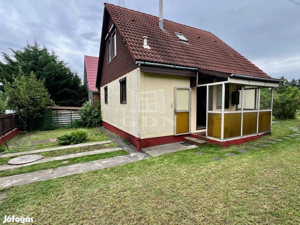 Eladó ikerház Budapest XXII. kerület, Költözhető,kétszintes ház