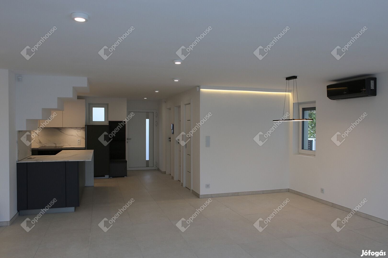 Eladó ingatlan, Alsóörs