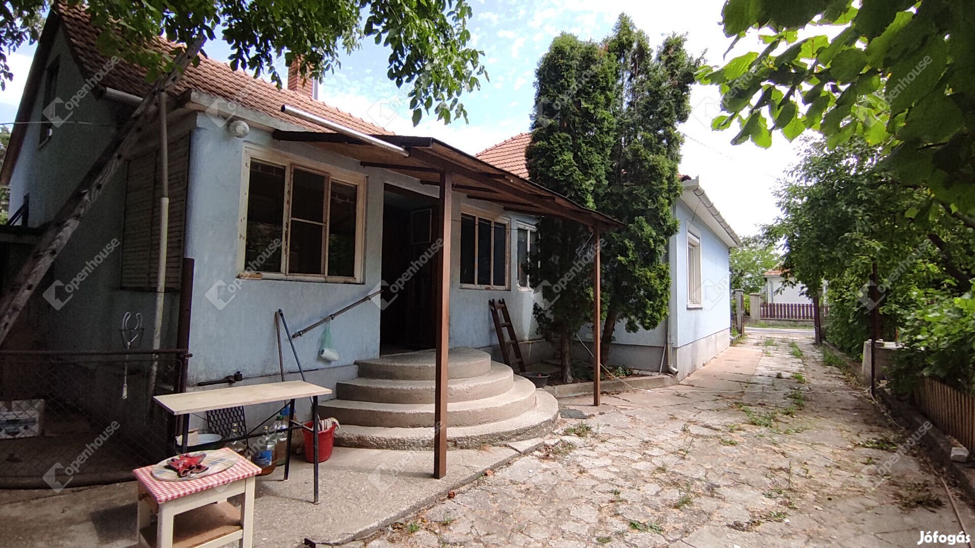 Eladó ingatlan, Veszprém