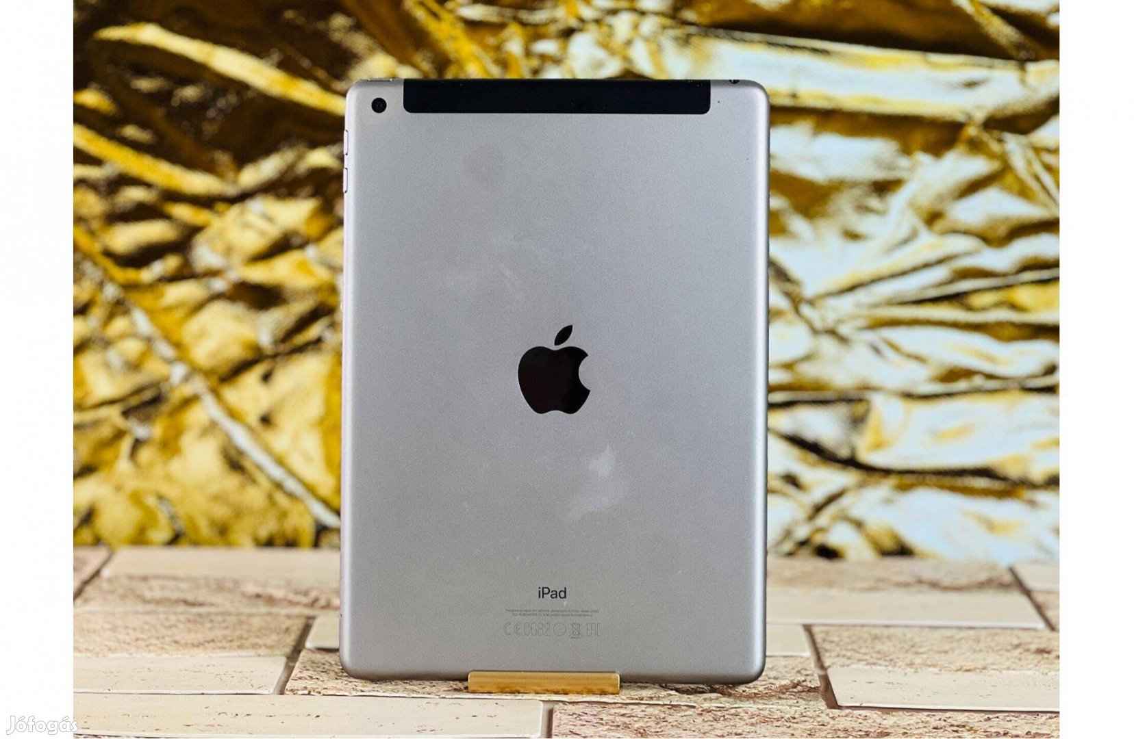 Eladó ipad 5gen 9.7 Wifi +Cellular A1823 128 GB Space Gray - L5209