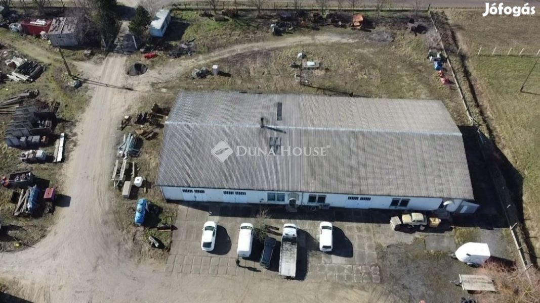 Eladó ipari, Veszprém