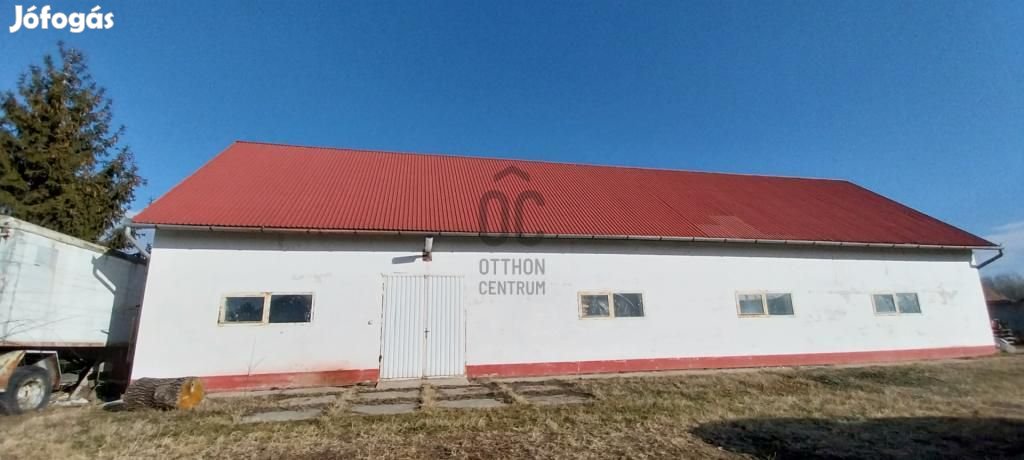 Eladó ipari ingatlan Nyársapát