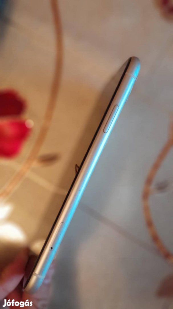 Eladó iphone 11
