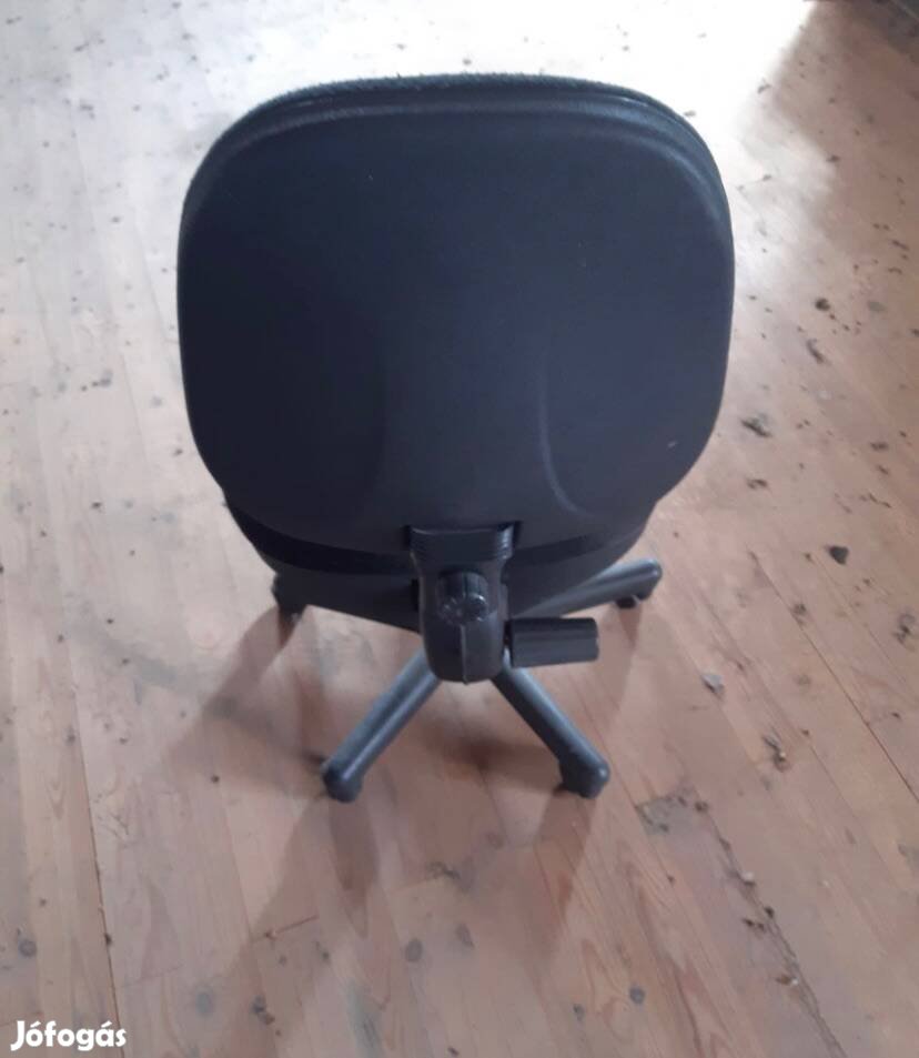 Eladó irodai székek (egyben vagy külön )