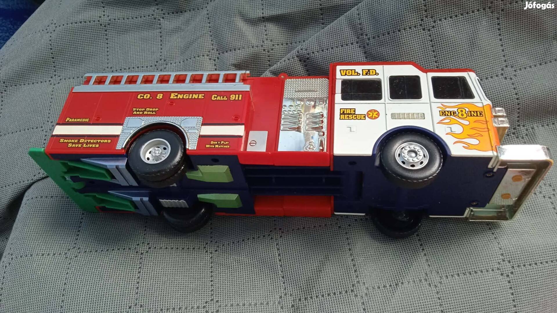 Eladó játék tűzoltóautó!