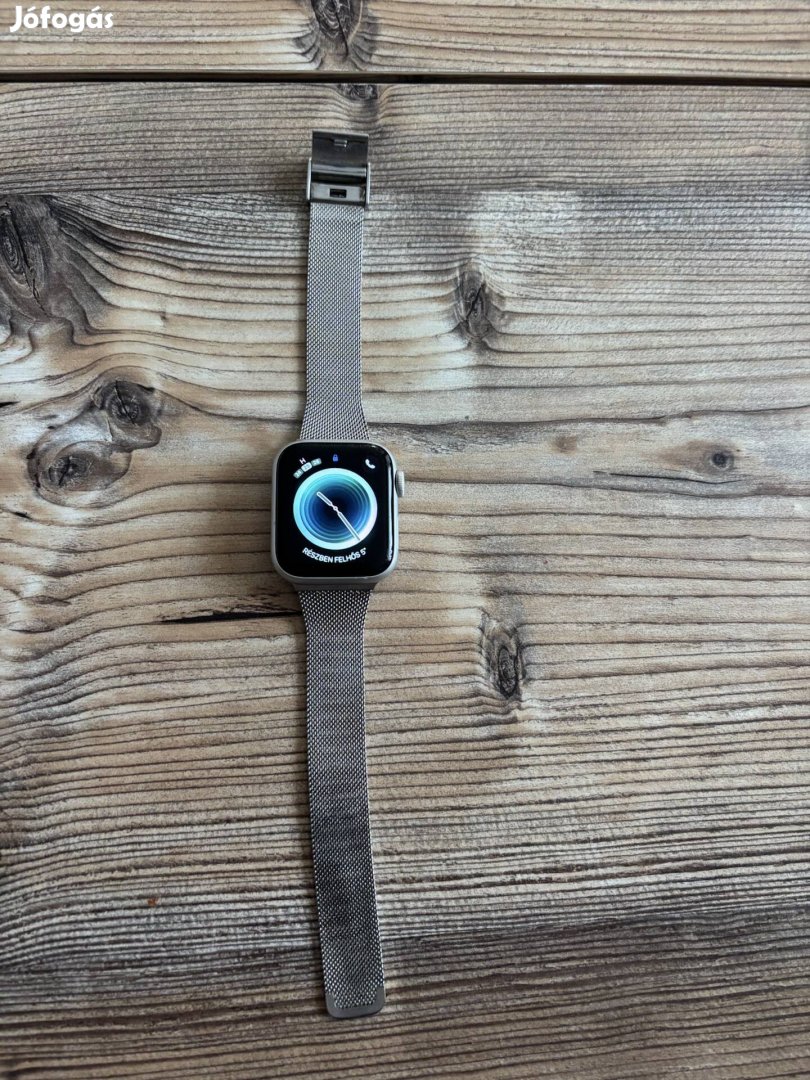 Eladó jó állapotú Apple watch se 40mm gen 2 2022