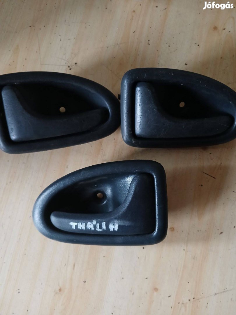 Eladó jó állapotú renault autó belső kilincs posta mehet!