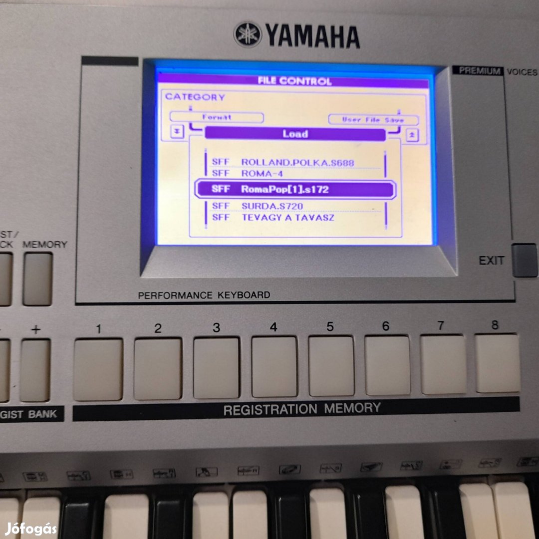 Eladó jó állapotú yamaha psr s500 szintetizátor 