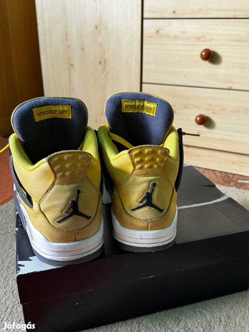 Elado jordan 4 lightning(eredeti)