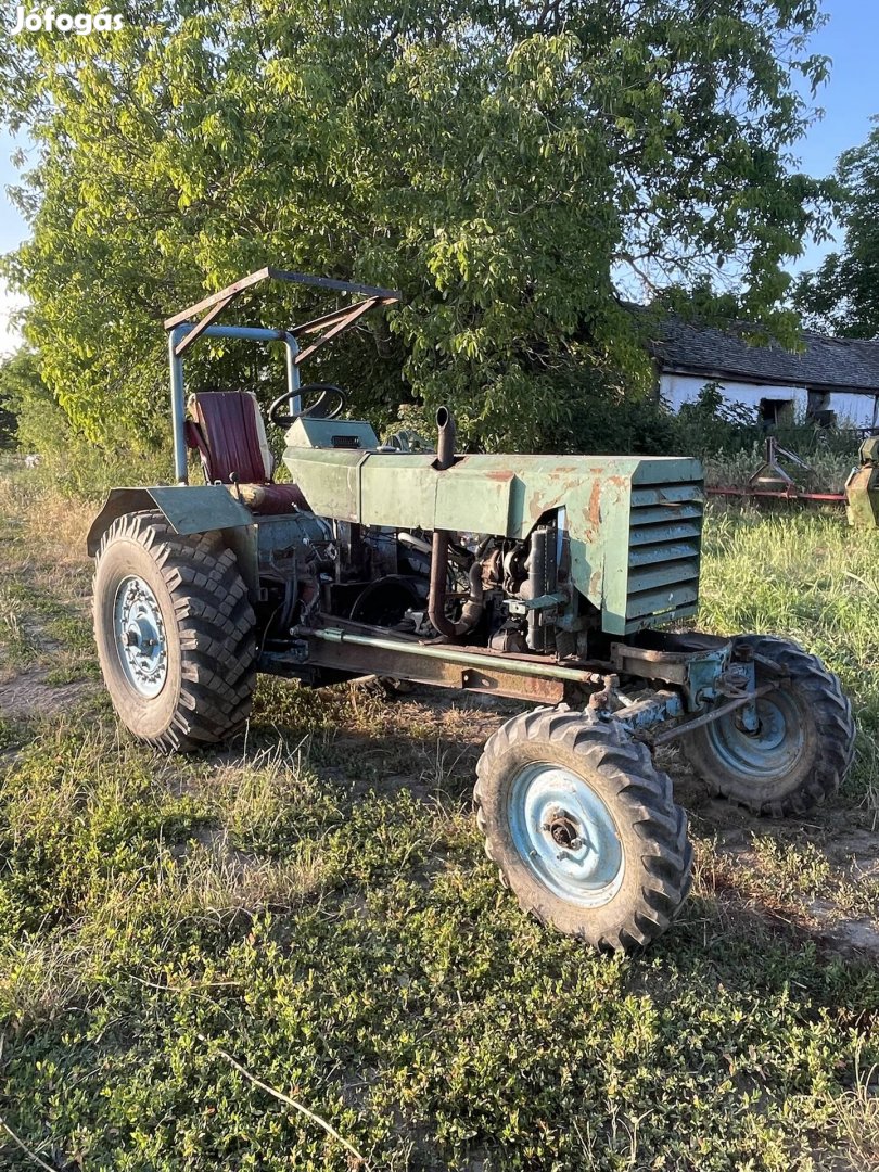 Eladó k25 kistraktor