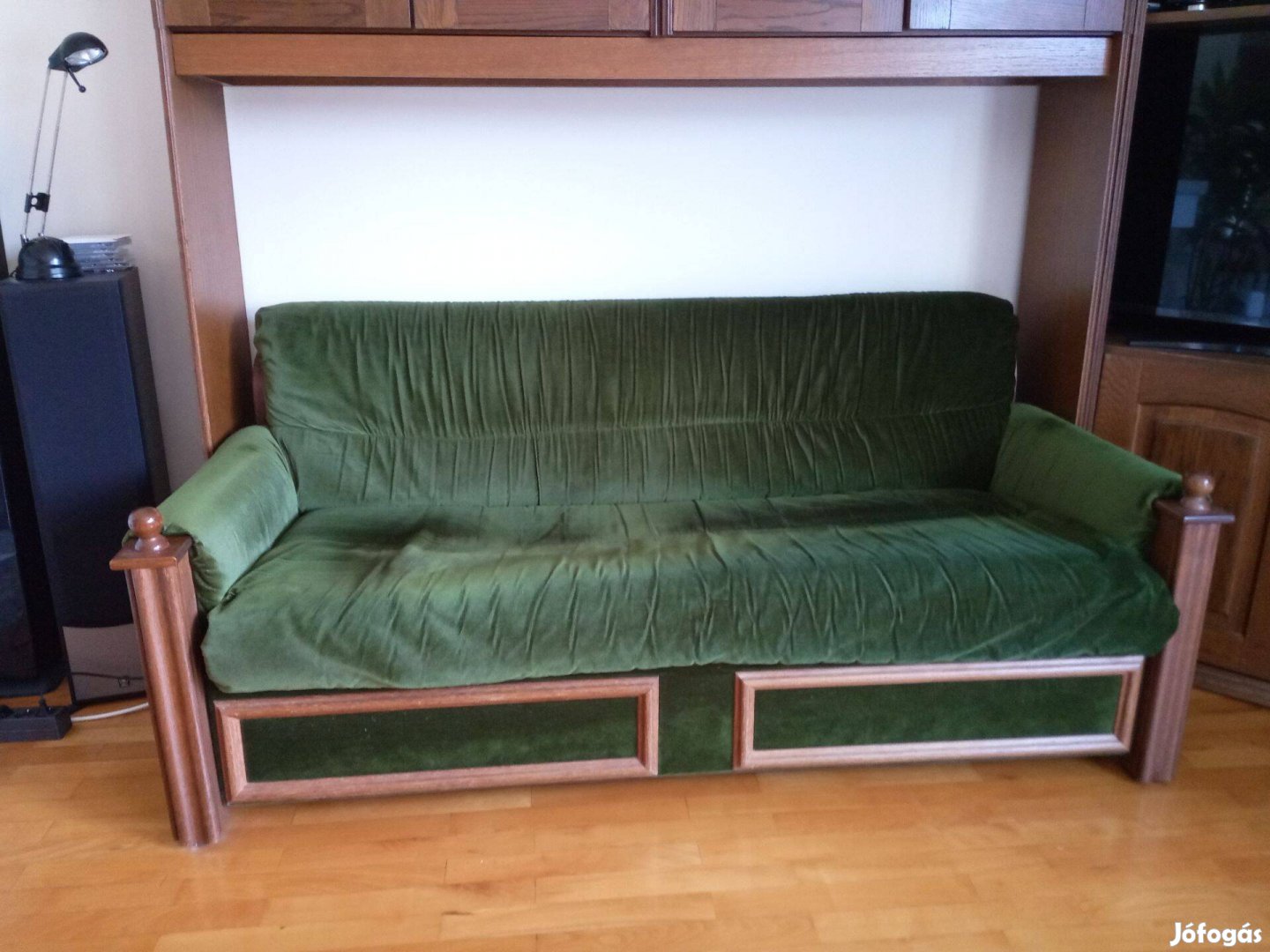 Eladó kanapé, 2db fotel