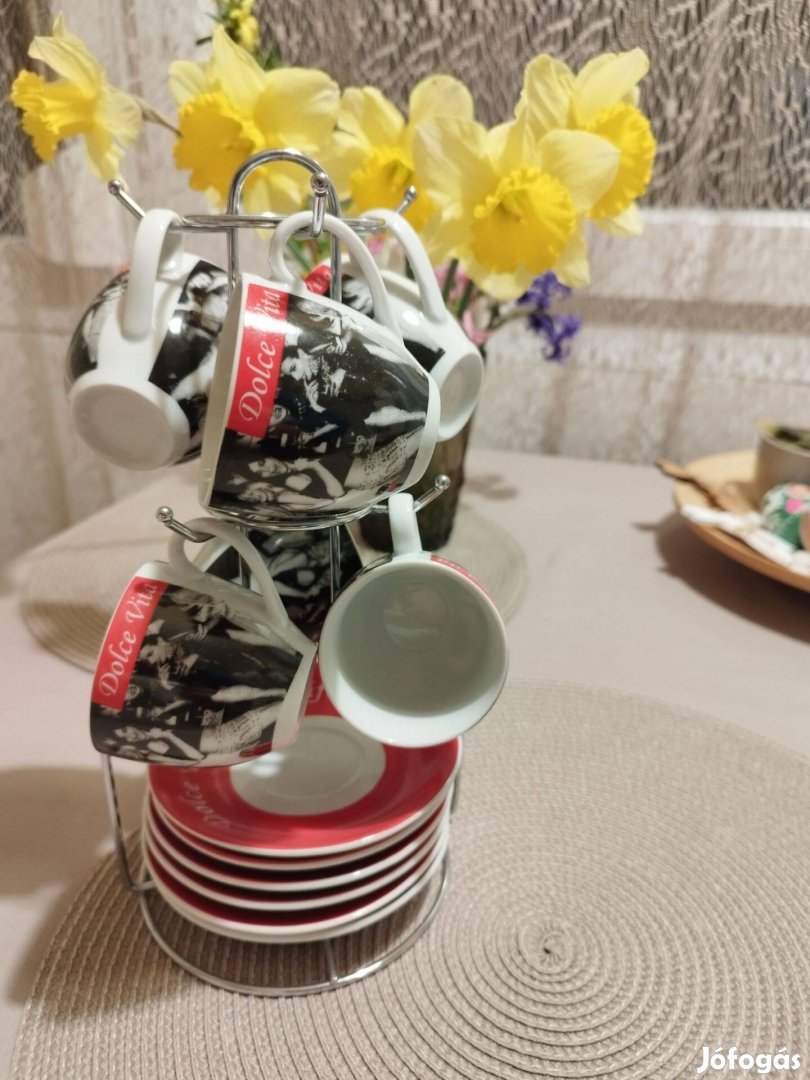Eladó kávéscsésze szett
