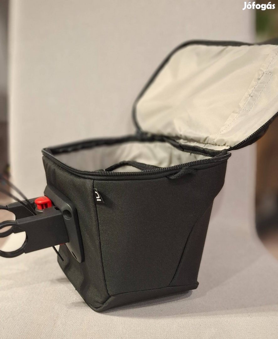 Eladó kerékpár kormánytáska 6L