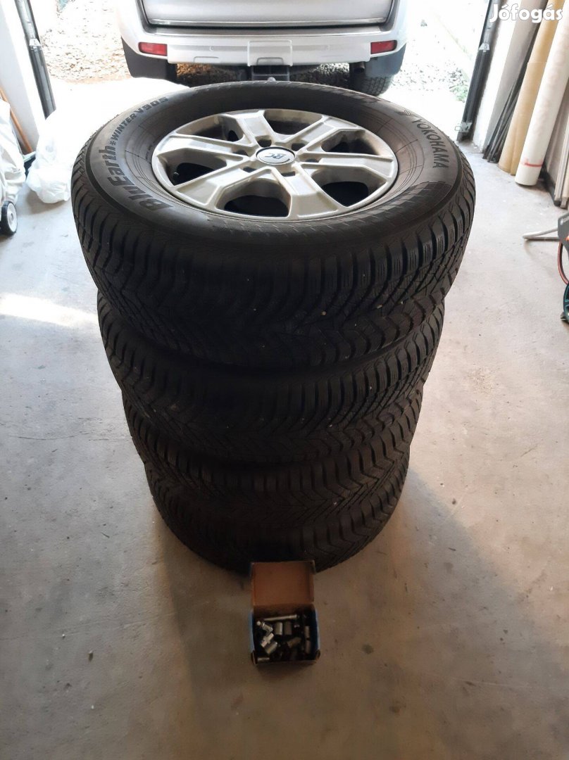 Eladó kerékszett 265/65 r17 6x139,7