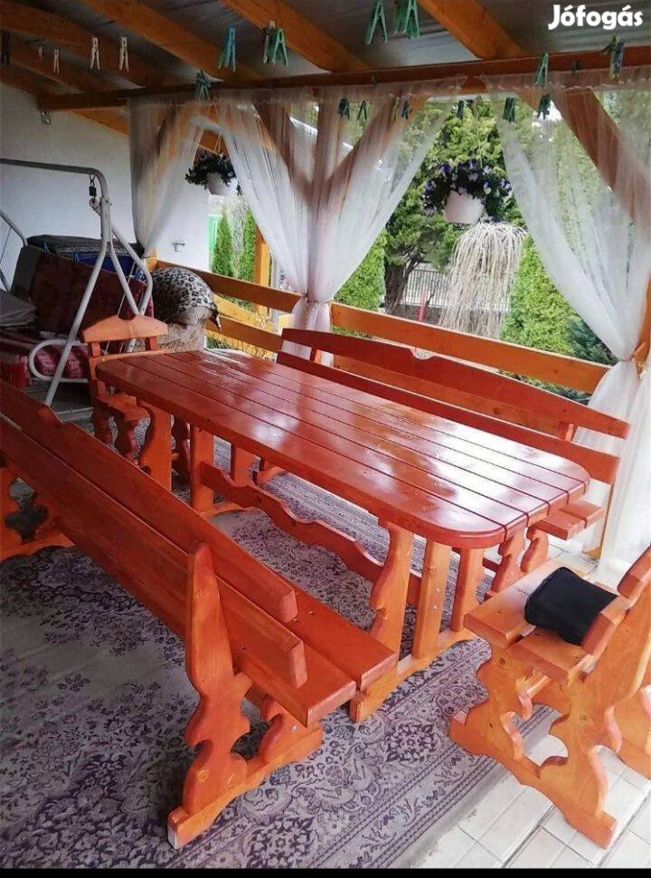 Eladó kerti bútor