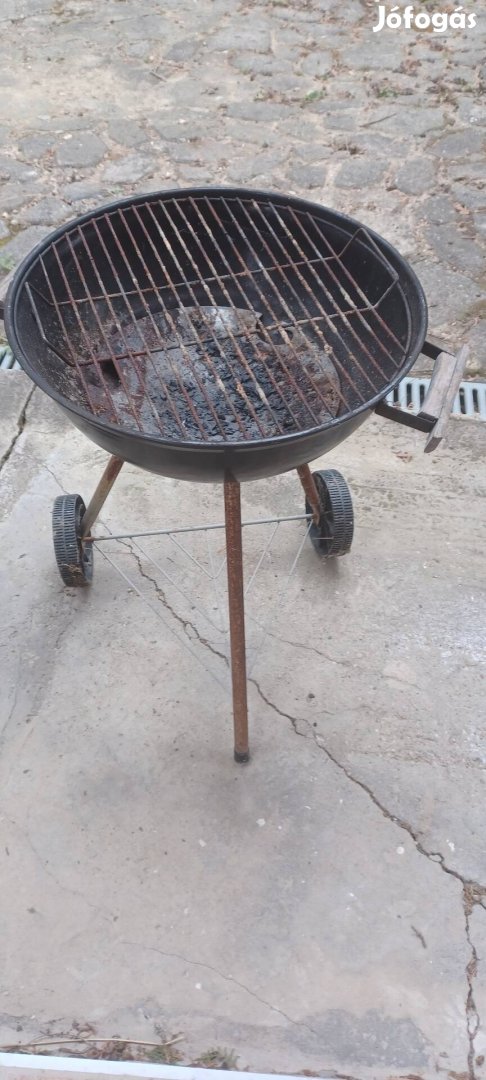 Eladó kerti grill!