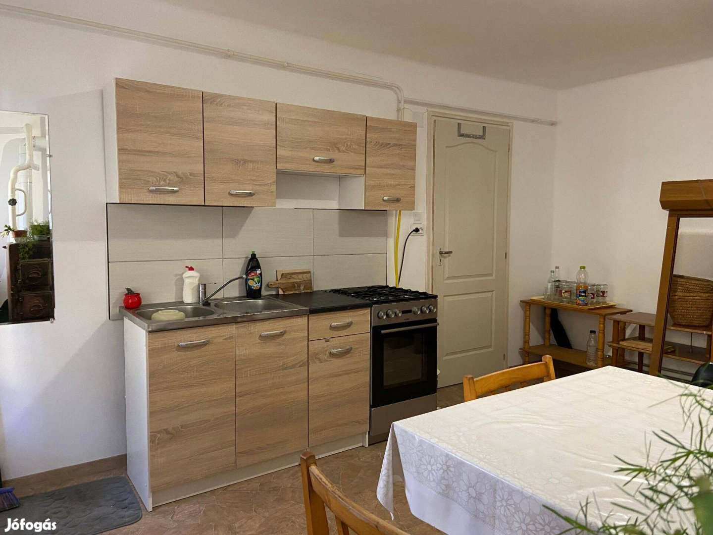 Eladó két önálló lakrész Szentes, Bem utca