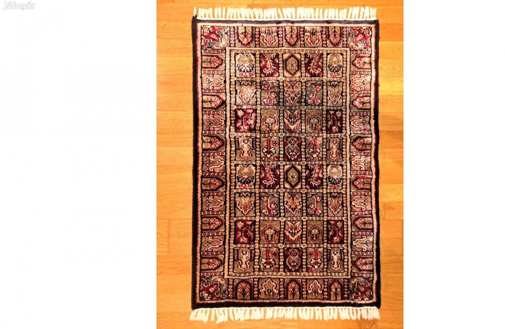 Eladó kézi szövésű, keleti orientalis puha faliszonyeg