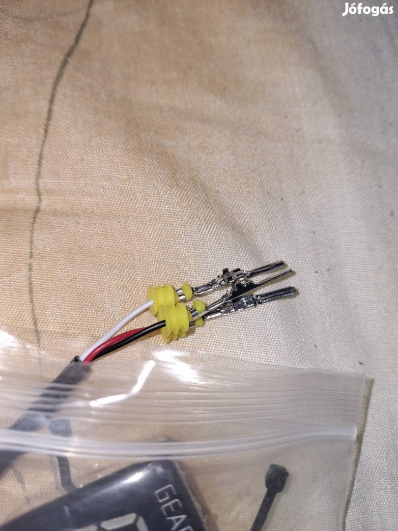 Eladó kihasználatlansag miatt uj váltó kijelző Honda