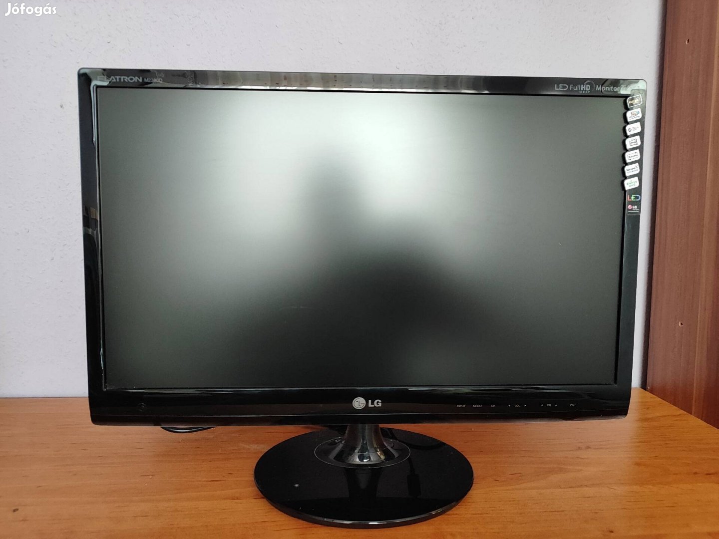 Eladó kitűnő állapotú LG monitor tv