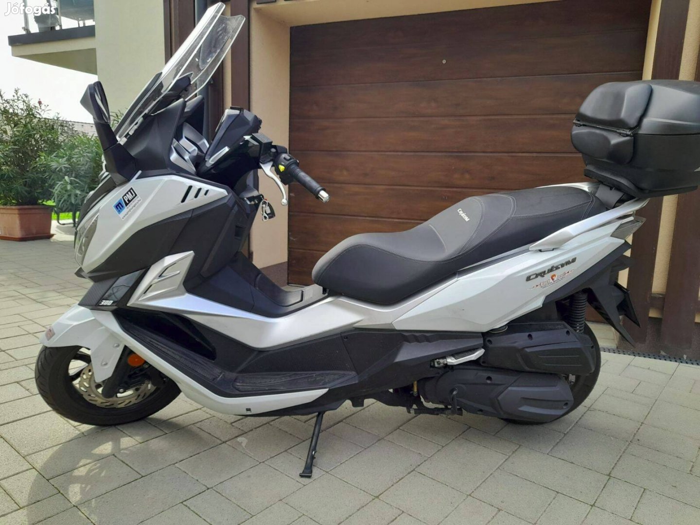 Eladó kitűnő állapotú Sym Cruisym motor