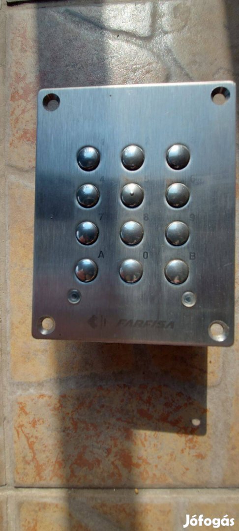 Eladó kódkapcsoló