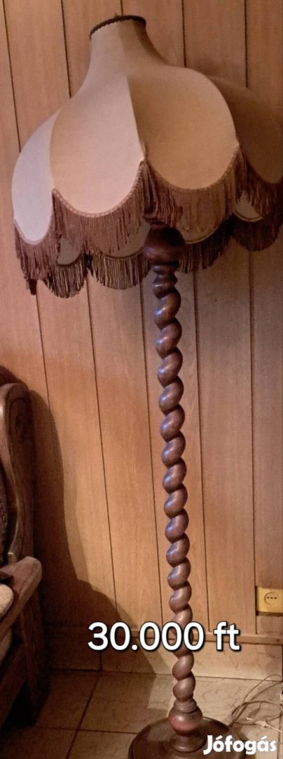 Eladó koloniál lámpa