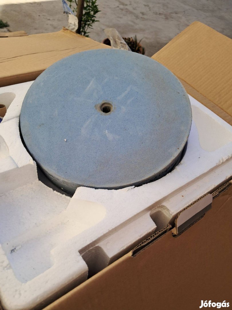 Eladó köszörűgép