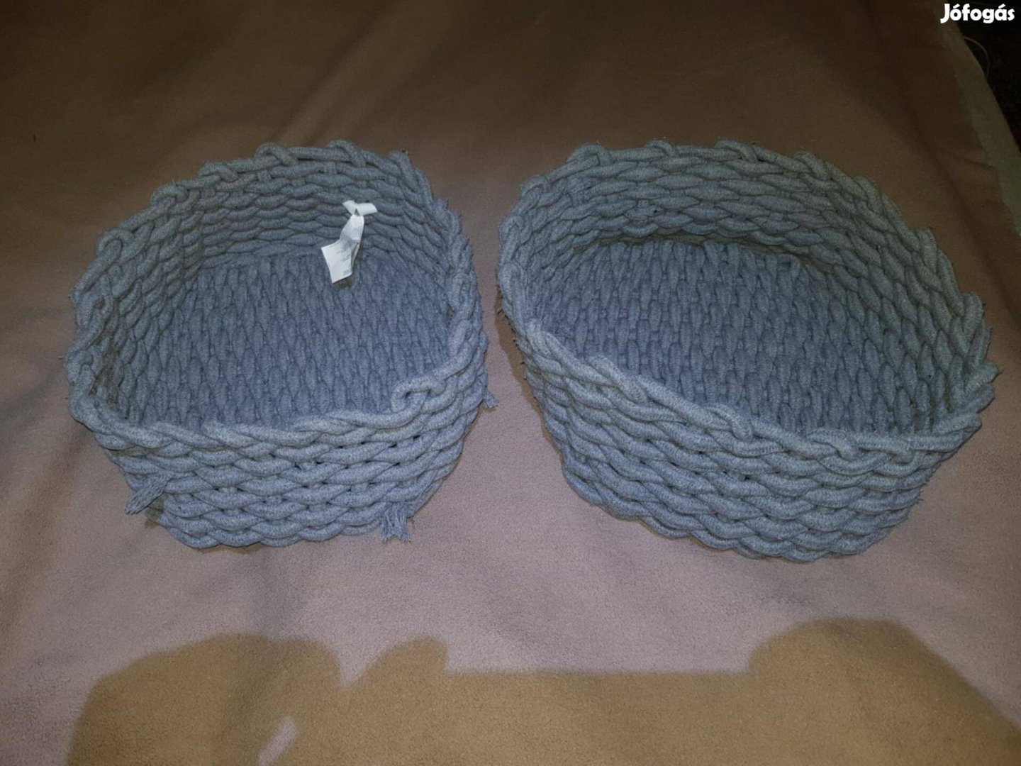 Eladó kötött tároló kosár rendező 2db