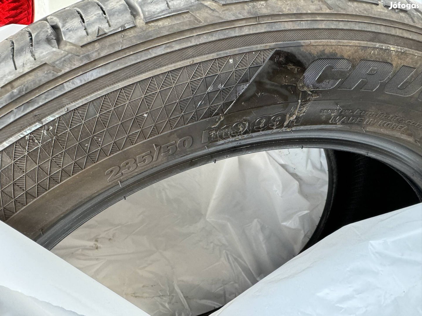 Eladó kumho 235/50/r19 nyári gumi