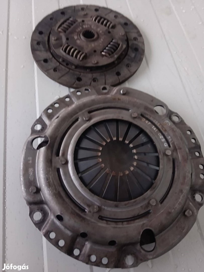 Eladó kuplung szett