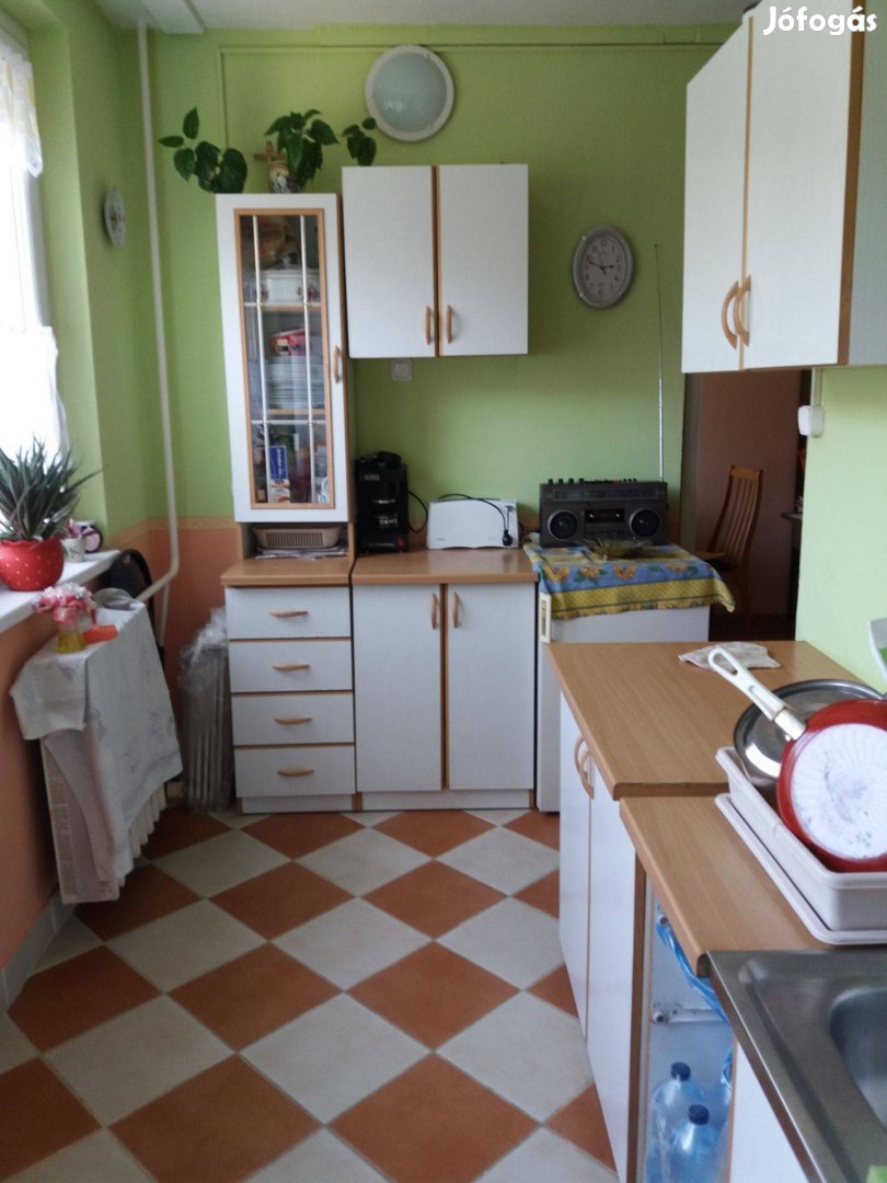 Eladó lakás 3 szobás Szécsényivárosban