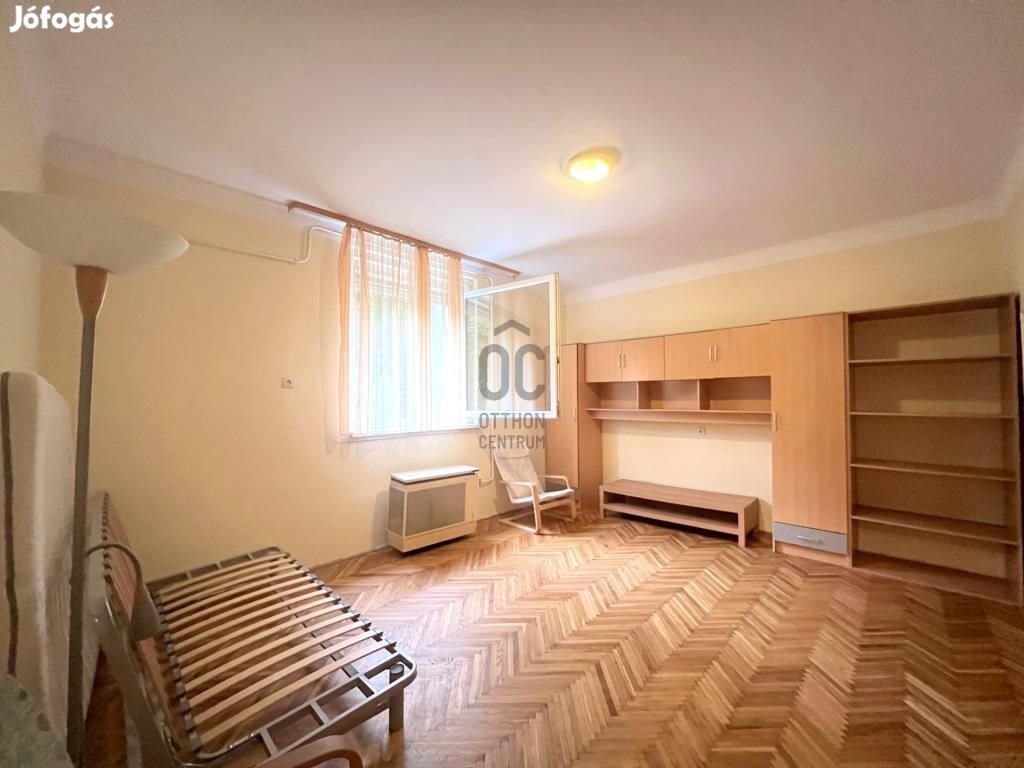 Eladó lakás Budapest 10. ker., Gyárdűlő