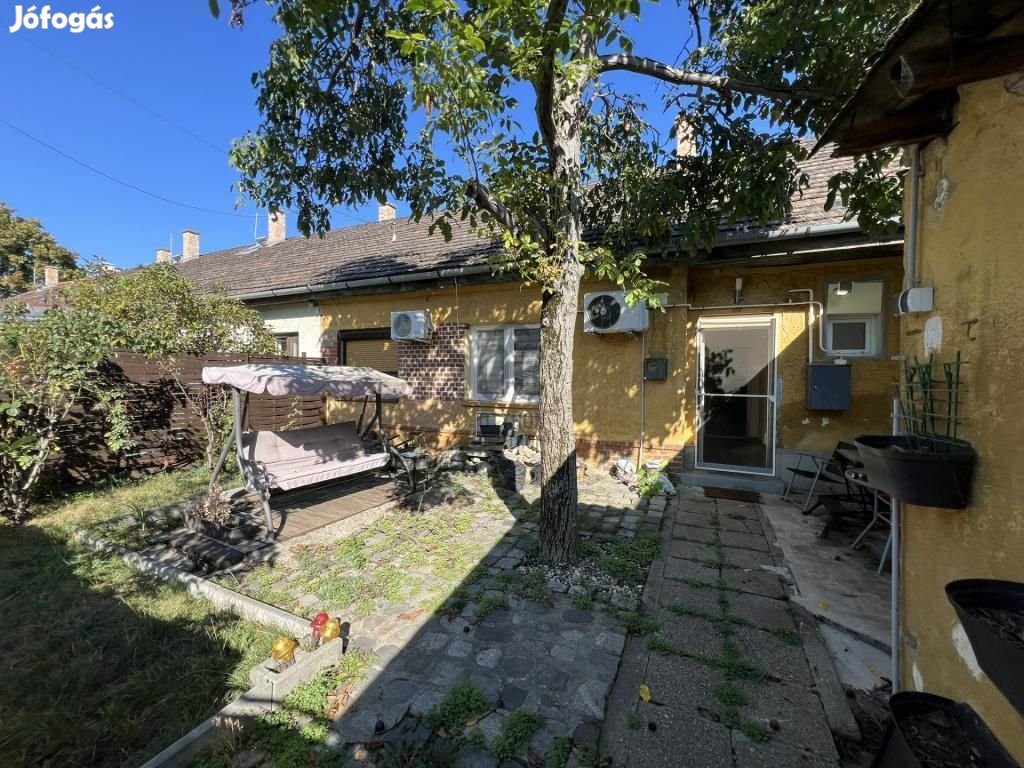 Eladó lakás Budapest 10. ker., Újhegy