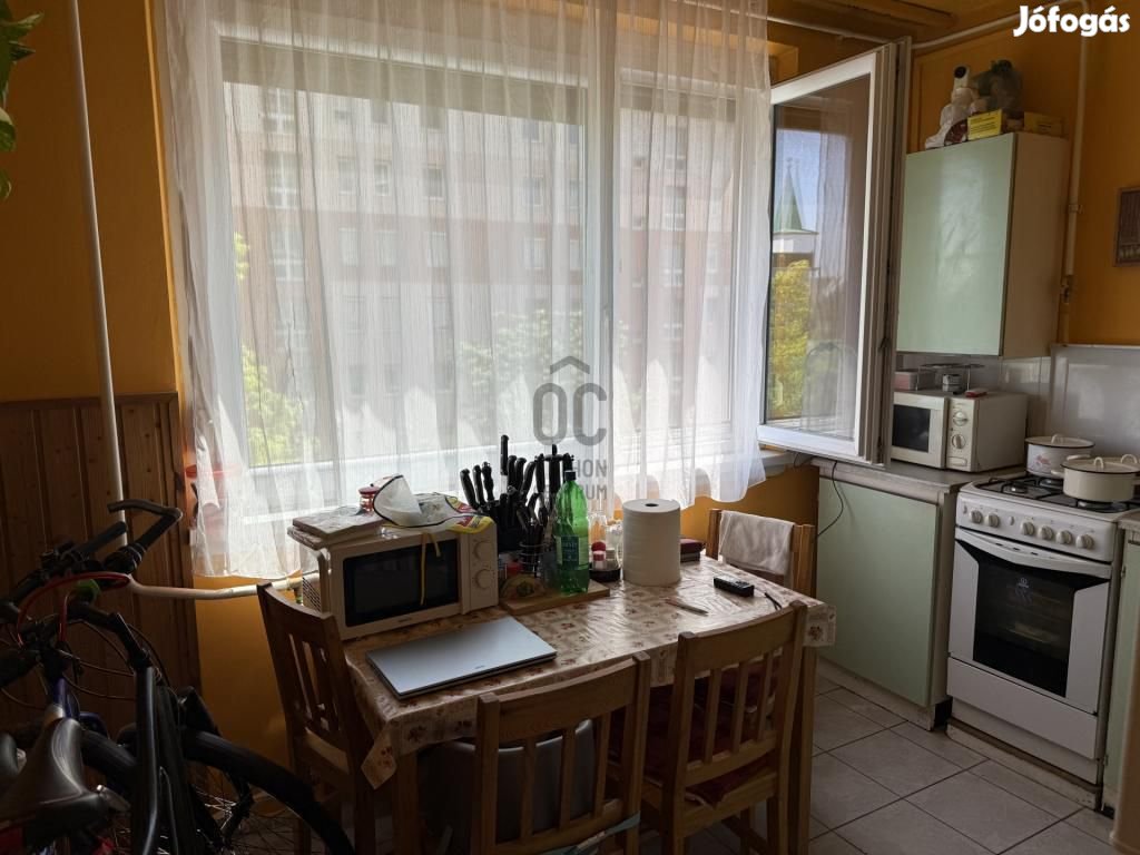 Eladó lakás Budapest 21. ker., Belváros