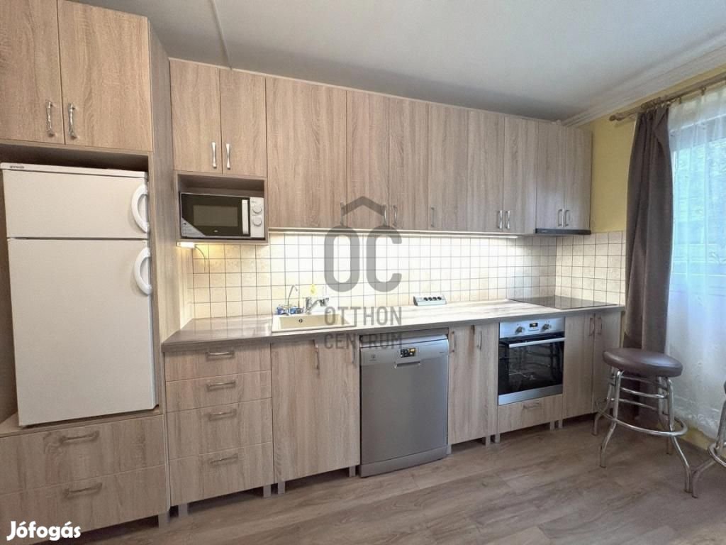 Eladó lakás Budapest 4. ker., Káposztásmegyer