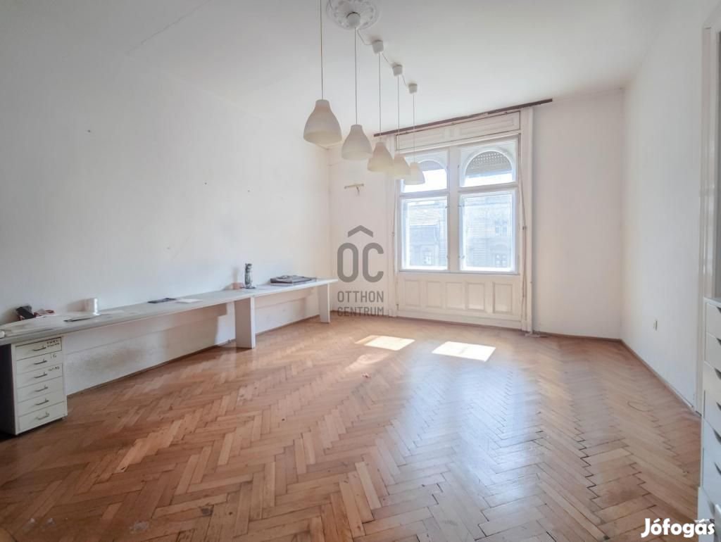 Eladó lakás Budapest 6. ker., Belső VI.