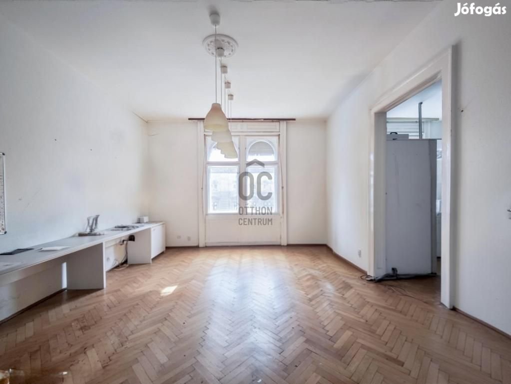 Eladó lakás Budapest 6. ker., Belső VI.
