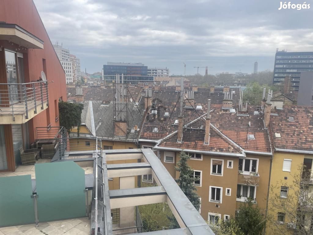 Eladó lakás Budapest 8. ker., Corvin negyed